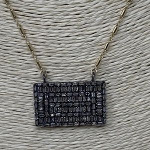 LUNA LILI NECKLACE DIAMOND BAGUETTE